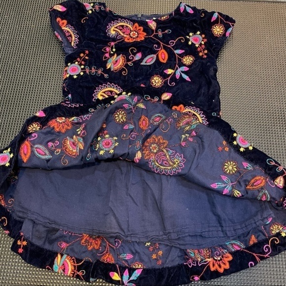Peek Kids Velvet Embroidered Dress Size XS(2-3) - Picture 3 of 8